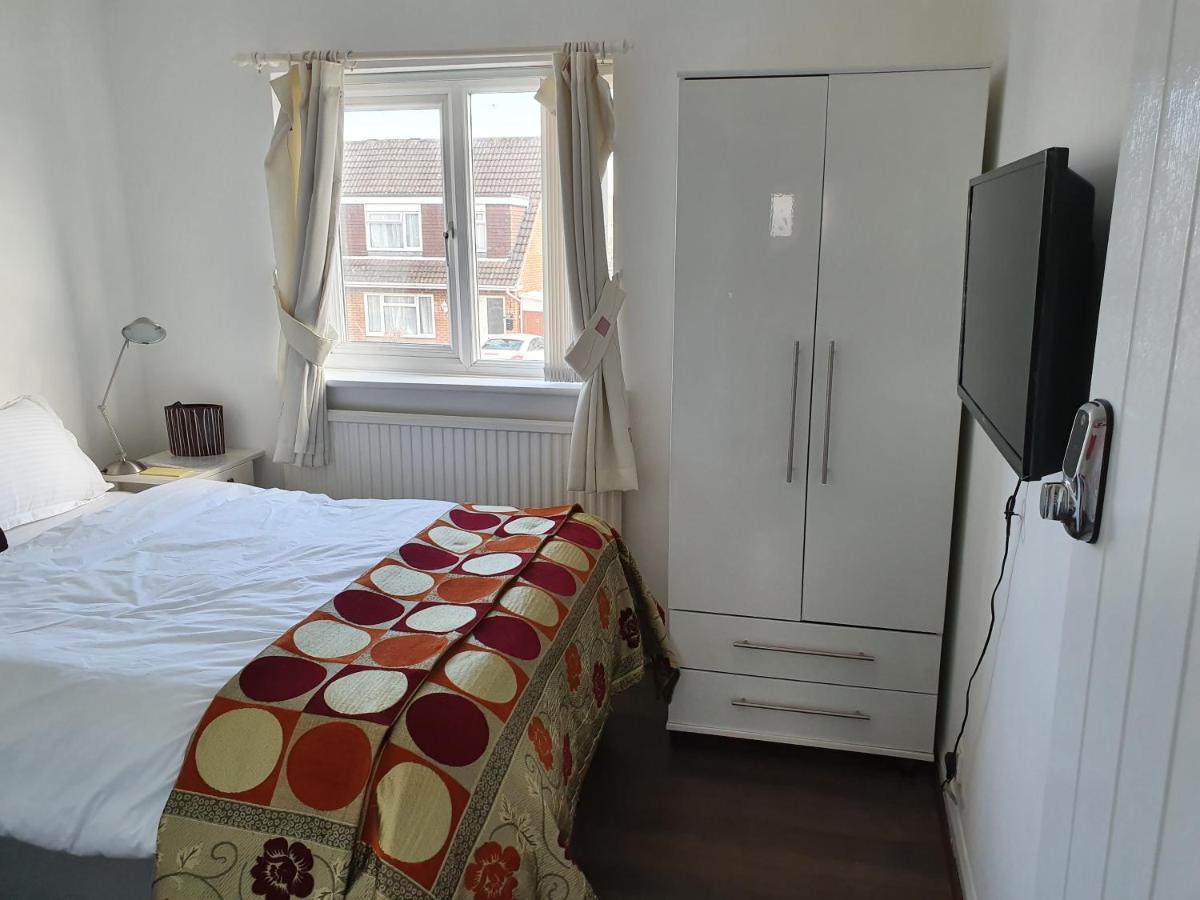 Lovely Homes Aylesbury  Ngoại thất bức ảnh
